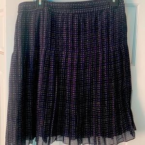 Loft pleated Navy skirt
